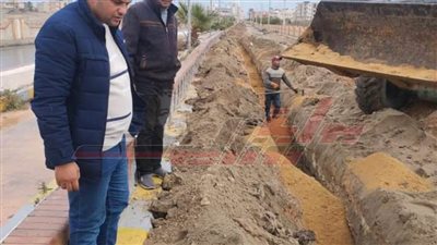 تنفيذ مشروع الصرف الصحي بمصيف بلطيم في كفر الشيخ