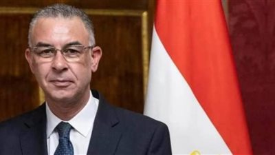 وزير الخارجية وقيادات الوزارة يستقبلون جثمان سفير مصر بروما 