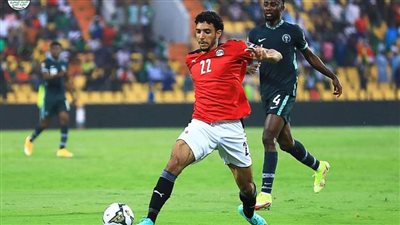 طوفان هجمات من المنتخب المصري أمام غينيا بيساو في الشوط الأول 