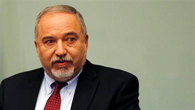 وزير المالية الإسرائيلي يدخل العزل بعد إصابته بفيروس كورونا