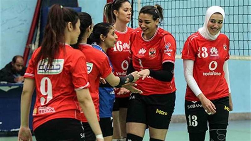 طائرة سيدات الأهلي