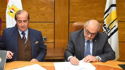 جامعة أسيوط تجدد تعاونها المشترك مع شركة 