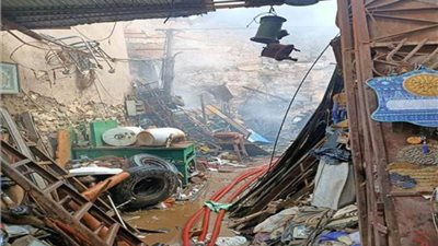 السياحة تعلن إخماد حريق بمخزن خردة بشارع الصليبة