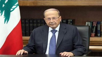 الرئاسة اللبنانية تنفي إعطاء الإذن بمداهمة عدد من المصارف