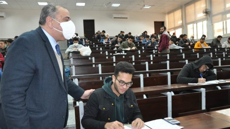 رئيس جامعة حلوان