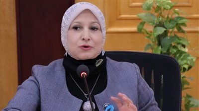 نقيب التمريض: قرار الرئيس بزيادة حافز الامتياز يساهم فى القضاء على عجز التمريض