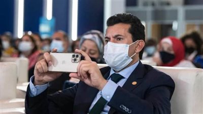 إصابة  وزير الشباب والرياضة بفيروس كورونا.. والأولمبية تتمنى له الشفاء