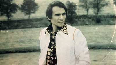 العندليب يروي قصة تعديل أغنية قارئة الفنجان