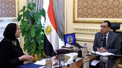 مدبولي: المجمعات الصناعية جزء من توجه الدولة نحو دفع قطاع الصناعات الصغيرة والمتوسطة