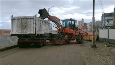 حملة موسعة لرفع القمامة والمخلفات من شوارع كفر الشيخ