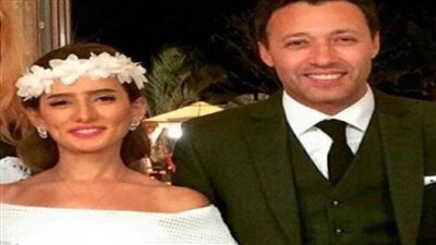 أحمد فهمي وزينة يعيشان قصة  