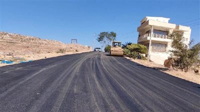 رصف الطرق الداخلية بمدينة أسوان بتكلفة 20 مليون جنيه