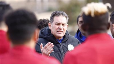 خالد جلال يعلن تشكيل البنك الأهلي لمواجهة الإسماعيلي 