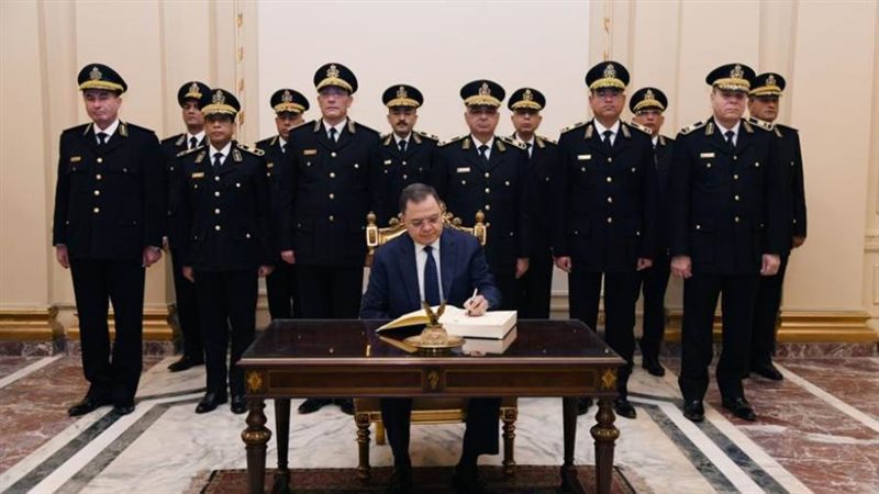 اللواء محمود توفيق