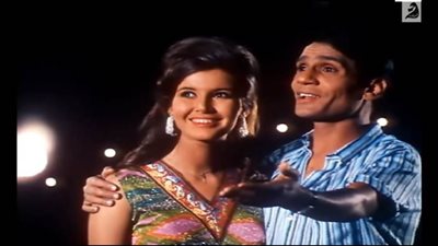 أشهر نجمات وجميلات السينما اللاتي غنى لهن 