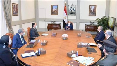 الرئيس السيسي يطلع على الموقف التنفيذي للمجمع الجديد للصناعات الغذائية 