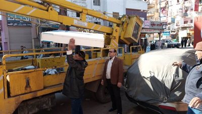 محافظة الدقهلية تواصل حملات إزالة اللافتات العشوائية