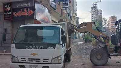 غلق ٩ ورش ورفع الإشغالات والتعديات في حملة بالبحيرة