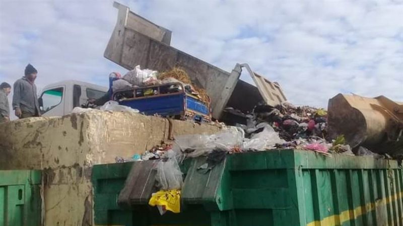 نقل ٣٣٧٠ طن قمامة