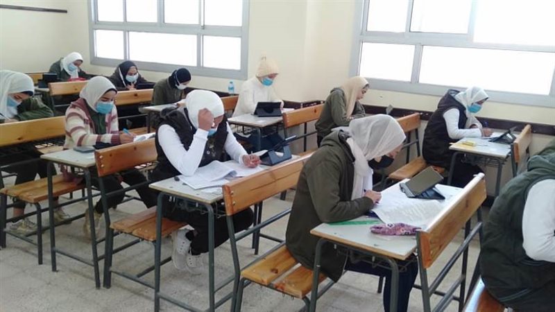 طلاب المراحل التعليمية