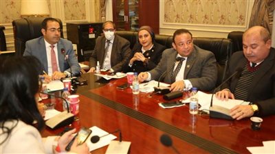 شباب النواب تنتقد مخالفة محافظة القاهرة القانون بالحصول على مليون جنيه مقابل حق انتفاع بيت الشباب