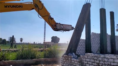  محافظ أسيوط: إزالة 26 حالة تعد ومخالفات مبان بمركز البداري