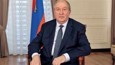 استقالة رئيس أرمينيا أرمين ساركيسيان من منصبه