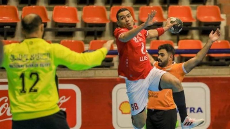 يد رجال الأهلي أرشيفية