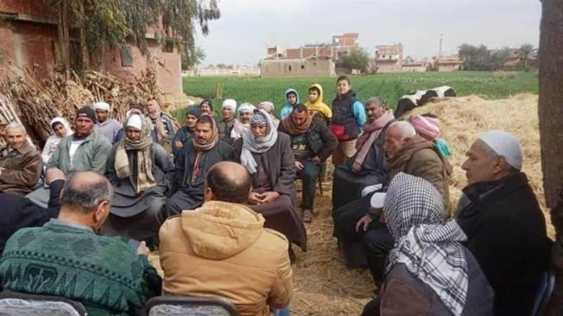 ندوة إرشادية لمزارعي