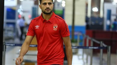 يانكون ميشيل يقود مرانا متنوعا لحراس الأهلي