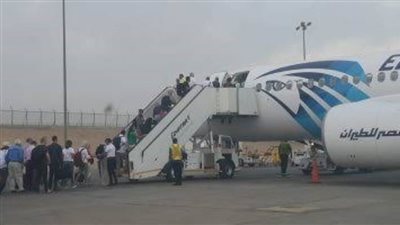 انتظام حركة الطيران بمطار القاهرة والمطارات المصريةوغرفة العمليات المركزية تتابع مستجدات حالة الطقس 