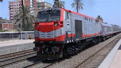 السكة الحديد: إيقاف حركة القطارات بين