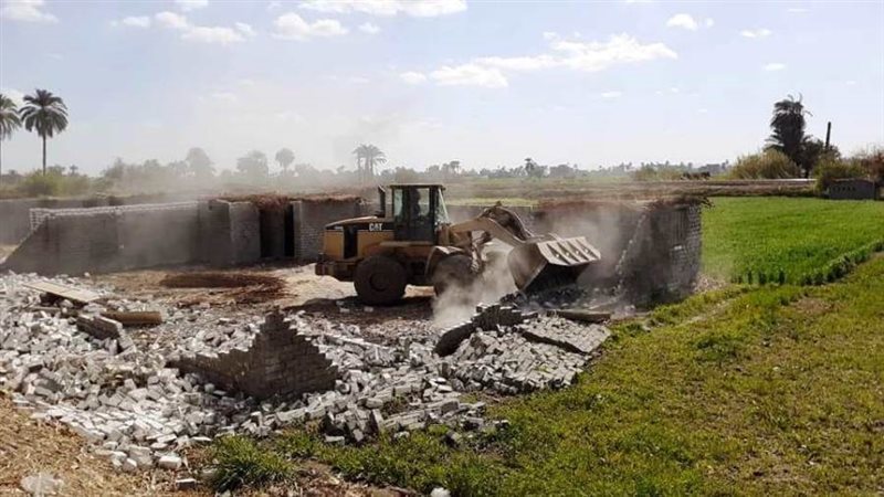 من جانب التعديات