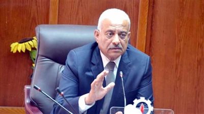 وفد وزارة التخطيط يتابع الموقف التنفيذي للمشروعات الاستثمارية بالمحافظة 