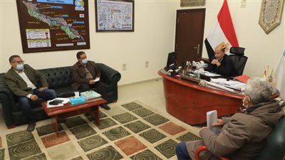 مياه أسيوط تناقش الأعمال الجارية بمرشحة التشيكي