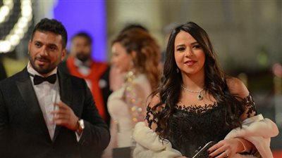 Joy Awards يخرج إيمي سمير غانم من حزنها