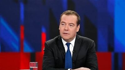ميدفيديف: كان بإمكان الولايات المتحدة تحويل أفغانستان إلى حديقة مزهرة