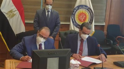 «الصحة والتعليم العالي» تتعاونان لتدريب أطباء الزمالة المصرية في المستشفيات الجامعية