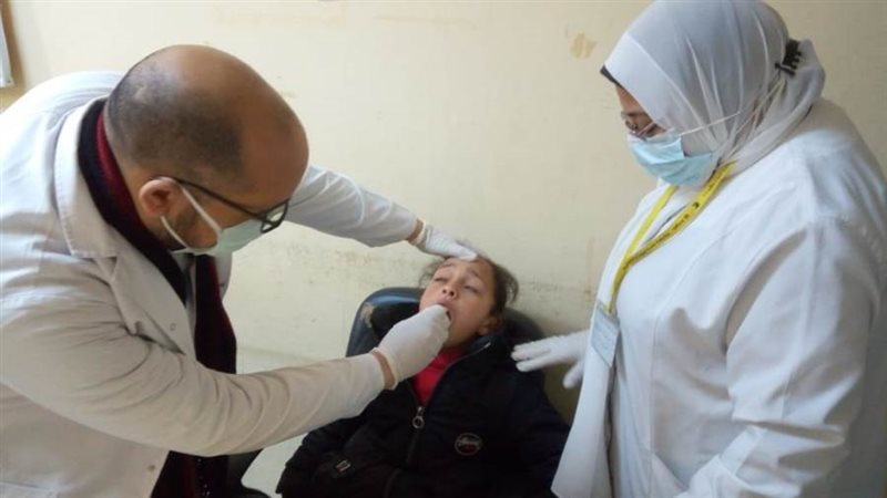 الكشف على ١٥٦١ مواطنا