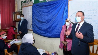 محافظ الإسكندرية يؤكد اتخاذ كافة الإجراءات الاحترازية في أول أيام الامتحانات