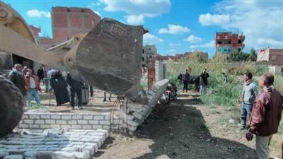 الأجهزة التنفيذية بالمحافظات تجري أعمال إزالة التعديات على الأراضي ضمن الموجة الـ19