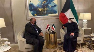  شكري يؤكد على العلاقات الأخوية الوطيدة التي تجمع بين مصر والكويت