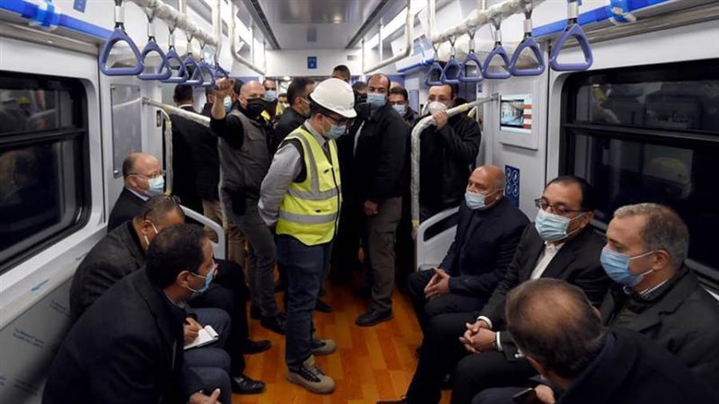 رئيس الوزراء ووزير