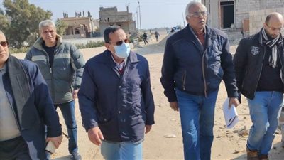 محافظ شمال سيناء يتفقد عددا من المشروعات بالعريش 