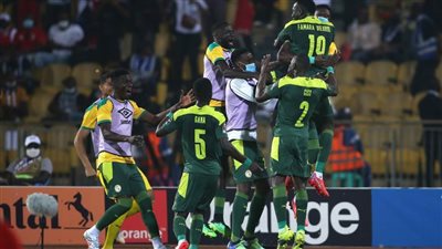 كاف 2021.. منتخب السنغال يطيح بمنتخب غينيا الإستوائية ويحجز مقعدًا بنصف النهائي