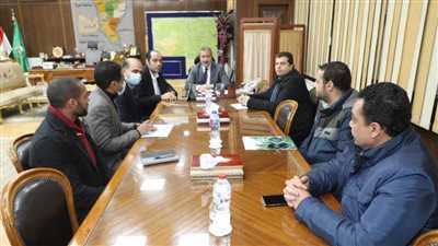 محافظ المنوفية يلتقي مسئولي التنمية المحلية والبيئة لتفعيل منظومة المخلفات الجديدة