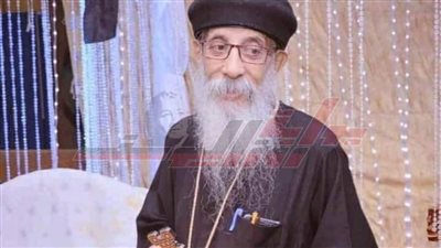 رئيس مدينة سيدي سالم ينعي القمص ميخائيل رياض راعي كنيسة مارجرجس