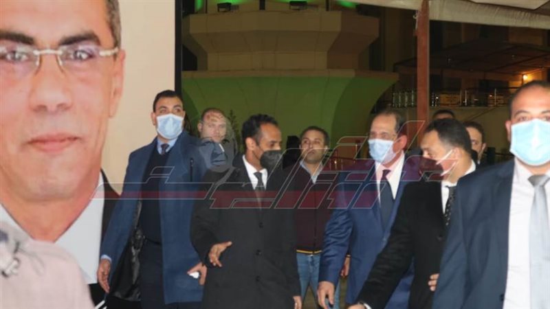 اللواء عباس كامل