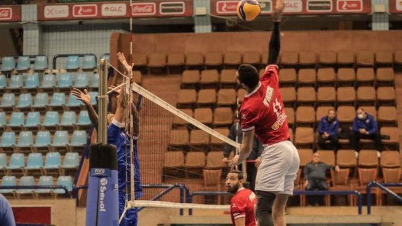 طائرة رجال الأهلي