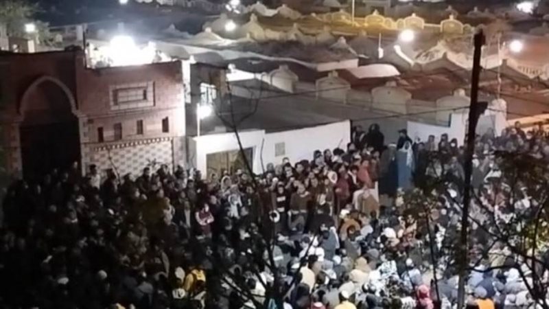 جانب من الجنازة